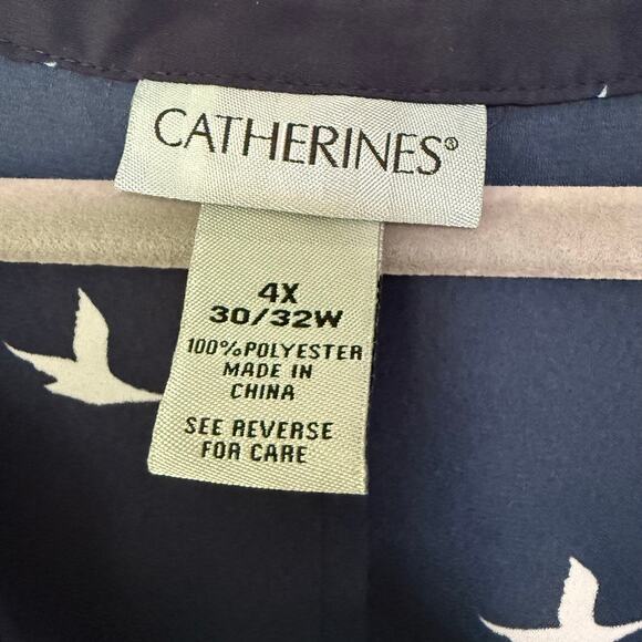 Catherines Women's Navy Stork Print Roll Tab Sleeve Top Size 4X-30/32W - Picture 4 of 10